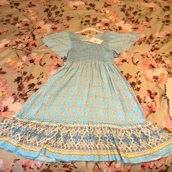 NWT Haptics by Holly Harper Smocked Babydoll Dress Medium - Picture 3 of 5